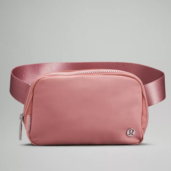 lululemon athletica Handbags - lululemon Everywhere Belt Bag 1L